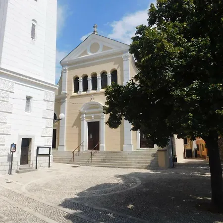 Old Beauty Апартаменты Нови-Винодолски