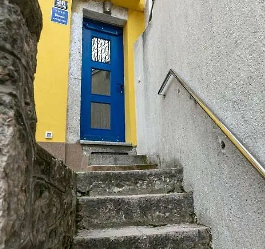 Apartment Old Beauty